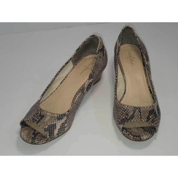 Cole Haan Snakeskin Leather Peep Toe Wedge Kitten Heel Sz 6.5 Nike Air Tech - Picture 1 of 9